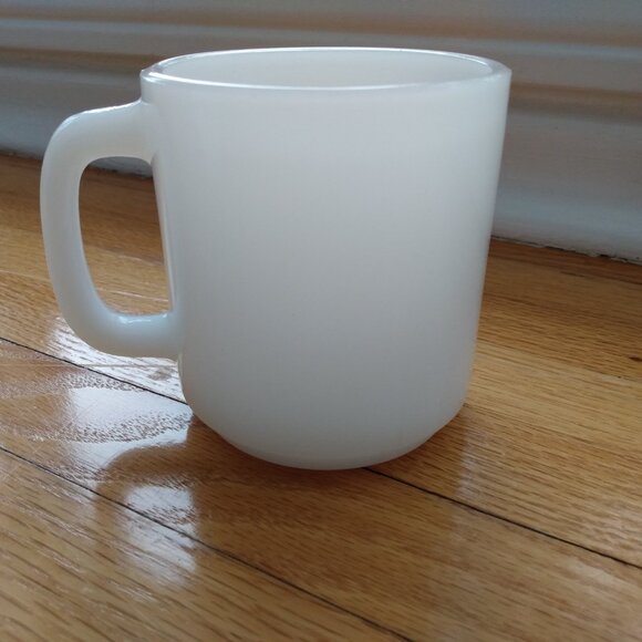 Vintage Milkglass Mug "Pete's Auto Centre" Retro Car Mechanic #1 - Picture 9 of 12